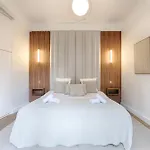 De Luxe Avec Terrasse * פריז