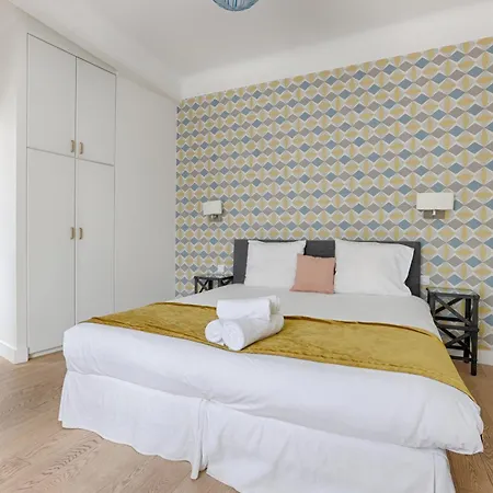 Luxury With Balcony Lejlighed