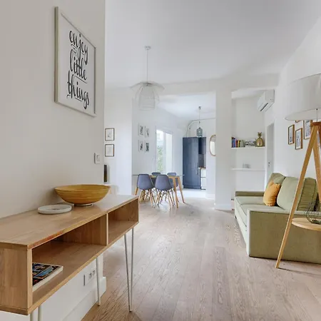 Luxury With Balcony * Paris